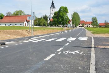 Projekt rekonstrukcije ceste od komendske cerkve do vasi Klanec tudi uradno končan