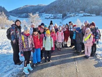 Mladi planinci POŠ Letuš in POŠ Gomilsko na Šentjungert