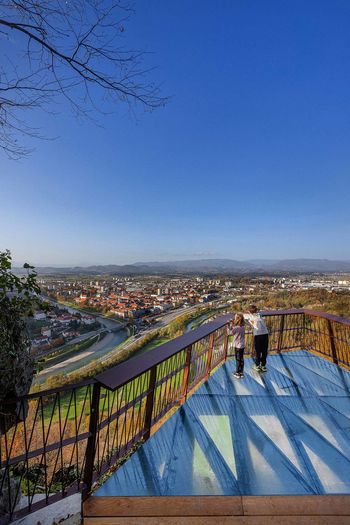 Grajske poti pod Celjskim gradom prinašajo igro, nova doživetja in spodbujajo k raziskovanju