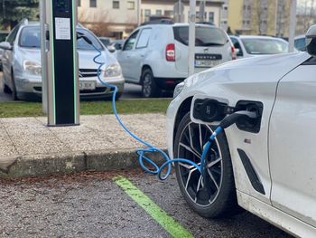 Sprememba pri javnih polnilnih postajah za električna vozila Sprememba pri javnih polnilnih postajah za električna vozila