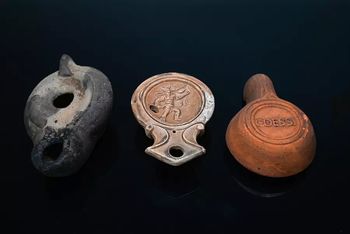 Sledi preteklosti pod Emoniko