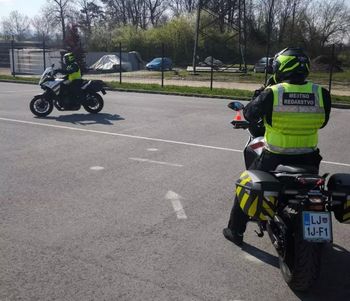 Motoristi, previdnost na cesti naj bo na prvem mestu!