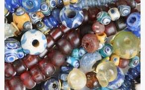 Dolenjski muzej začenja z novim projektom Doživetje stekla Dolenjski muzej začenja z novim projektom Doživetje stekla