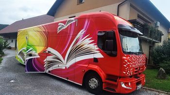 BIBLIOBUS V NAŠI OBČINI: 15.4.