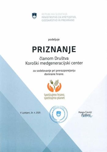 Priznanje za razporejanje viškov hrane prejel Koroški medgeneracijski center