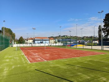 UPORABA TENIS IGRIŠČA V NOVEM ŠPORTNEM PARKU