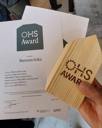 Drevesna hiška prejela nagrado Odprte hiše Slovenije