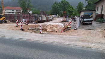 Gradnja stanovanjske soseske Partizan: miniranje skale samice