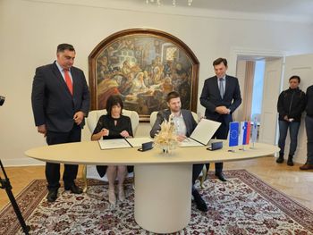 Podpis pogodbe za gradnjo nove Srednje šole Jesenice