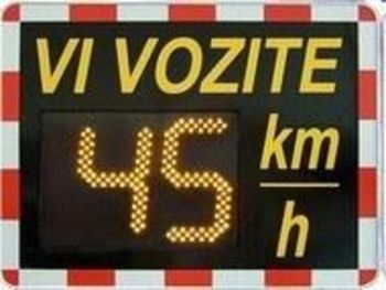 MERITVE HITROSTI S PRIKAZOVALNIKOV V OBČINI DESTRNIK- MAJ 2025