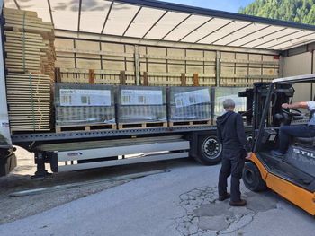 ZBRALI IN DOSTAVILI POMOČ ZA PRIJATELJE V LUČAH