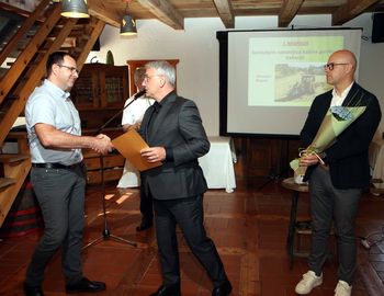 Priznanje in prva nagrada za inovatorja leta Spodnje Savinjske doline za leto 2024 Sebastjanu Bogataju z Gomilskega