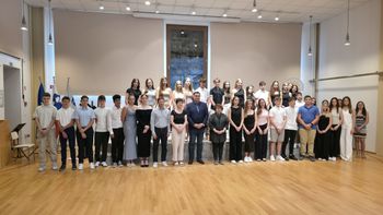 Podelitev županovih petic najboljšim jeseniškim osnovnošolcem