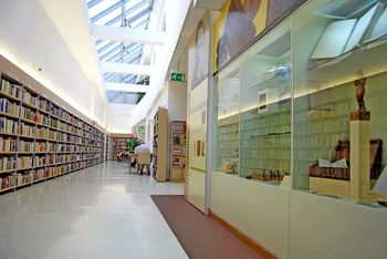 Knjižnica Otona Župančiča je zaprta