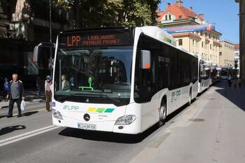 Podaljšana linija mestnih avtobusov 27 do Vevč Podaljšana linija mestnih avtobusov 27 do Vevč