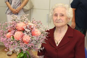 GOSPA Avrelija s Srpenice je praznovala stoti rojstni dan GOSPA Avrelija s Srpenice je praznovala stoti rojstni dan