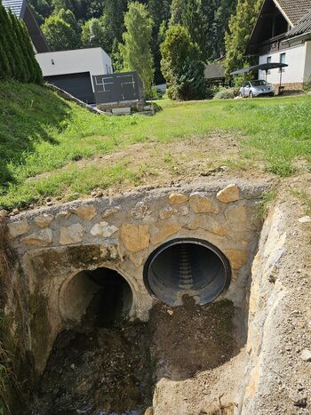 Izgradnja razbremenilnega kanala na Gozdarski cesti Izgradnja razbremenilnega kanala na Gozdarski cesti