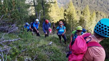 DRUŽENJE Z UPOKOJENCI - AVGUST