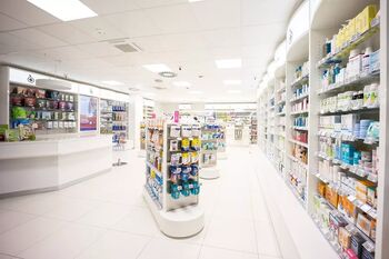 Prenavljamo lekarno pri Polikliniki