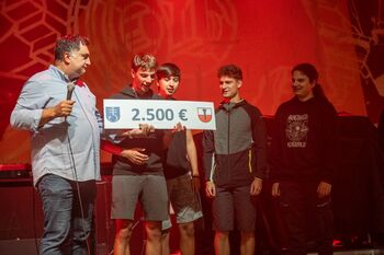 Zahvala ob prejetih sredstvih mladim inovatorjem Gimnazije Jesenice