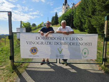 Otvoritev Lions vinograda dobrodelnosti v Halozah