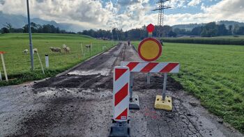 Nadaljevanje obnove ceste na Blejski Dobravi Izpostavljeno