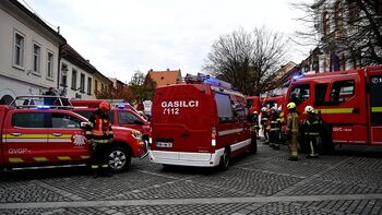 Gasilsko-reševalni center Novo mesto pripravlja gasilsko vajo