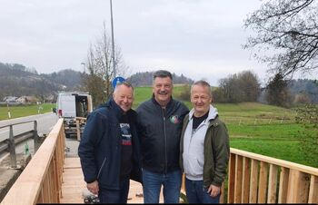 Prijateljstvo med Občinama Grosuplje in Škofljica z novo brvjo še tesnejše