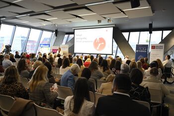 V podjetništvu nismo nikoli premladi, nikoli prestari, nikoli prepozni in nikoli prehitri.