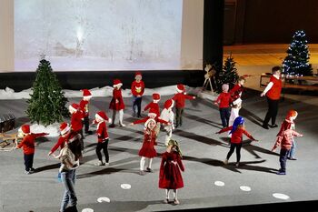 V vrtcu Stopiče praznovali štiri desetletja delovanja V vrtcu Stopiče praznovali štiri desetletja delovanja