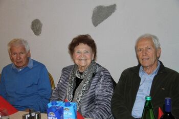 Srečanje župana in društva upokojencev s starejšimi občani Srečanje župana in društva upokojencev s starejšimi občani