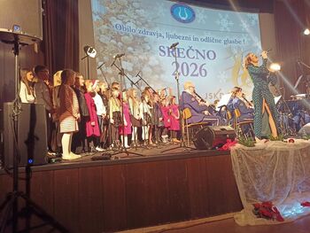 Vrhunski glasbeni dogodek z jeseniškimi godbeniki in gosti Vrhunski glasbeni dogodek z jeseniškimi godbeniki in gosti