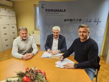 Podpis pogodbe o najemu in upravljanju oskrbe s pitno vodo s Komunalo Slov. Bistrica