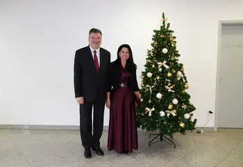 Župan dr. Peter Verlič na novoletnem sprejemu: »Skupaj gradimo močno, povezano in varno skupnost, ki je dom za vse generacije«