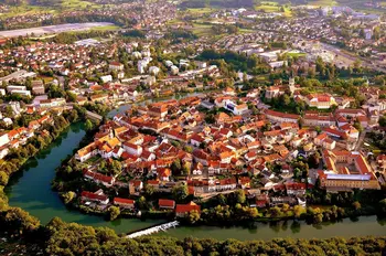 Objavljena javna razpisa za namenska in kadrovska stanovanja