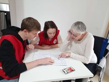 Nov pristop k prostovoljstvu za starejše