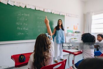 Zavod Osnovna šola Starše vpisuje v prvi razred osnovne šole za šolsko leto 2026/2027