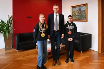 Sprejem vrhunskih tekmovalcev Karate kluba RKSI Sprejem vrhunskih tekmovalcev Karate kluba RKSI
