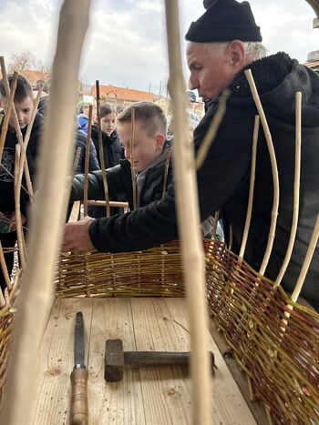 Pletarja na obisku v Deželi kozolcev Šentrupert