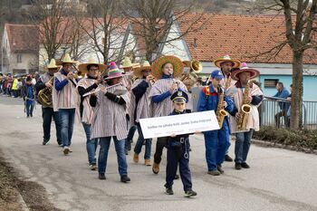 Uspešno izvedena pustna povorka v Poljčanah Uspešno izvedena pustna povorka v Poljčanah
