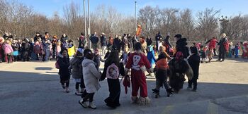 Pustna povorka OŠ Destrnik – Trnovska vas in otrok vrtca Destrnik