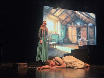 Pravljična PEPELKA za uvod v gledališko leto otroških predstav Teatra pod Dobrovljami Pravljična PEPELKA za uvod v gledališko leto otroških predstav Teatra pod Dobrovljami