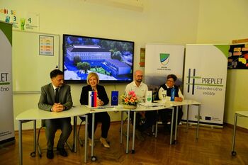 Podpis pogodbe o začetku obnove Partizana