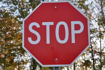 Obvestilo o zapori ceste na relaciji Podlom–Kranjski Rak–Luče