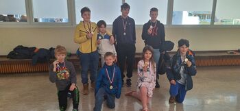 Šahisti OŠ Žirovnica postali gorenjski šolski ekipni prvaki in podprvaki Šahisti OŠ Žirovnica postali gorenjski šolski ekipni prvaki in podprvaki