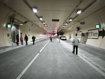 Druga cev cestnega predora Karavanke odprta