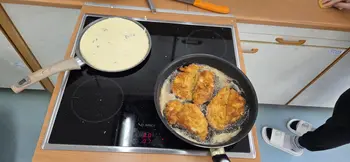 Kuhanje tipičnih avstrijskih jedi pri pouku nemščine