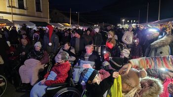 Vransko so razsvetlile praznične lučke Vransko so razsvetlile praznične lučke