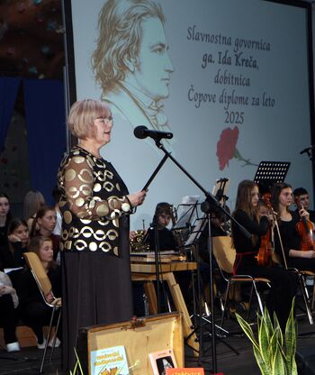 Kultura povezuje – osrednja     proslava ob slovenskem kulturnem prazniku