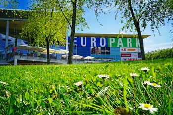 Razstava rabljenih učbenikov - Mladi Mladim